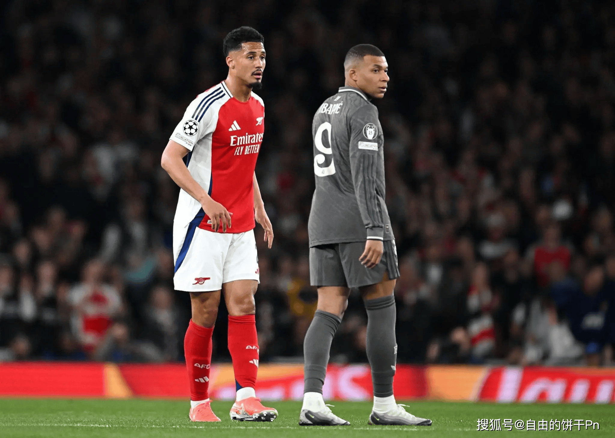 今晚体能课后，皇家马德里防线松动备战全明星赛，管理层满意，年轻球员得到机会的简单介绍