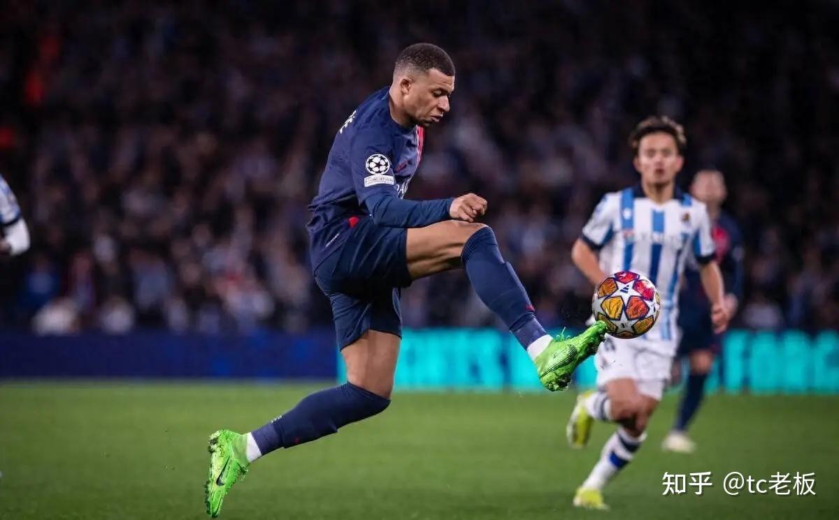 关于集结日法甲焦点战，曼联复出首秀，悬念犹存，赛季目标并未改变的信息-九游官网